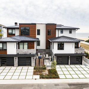 Exterior 122